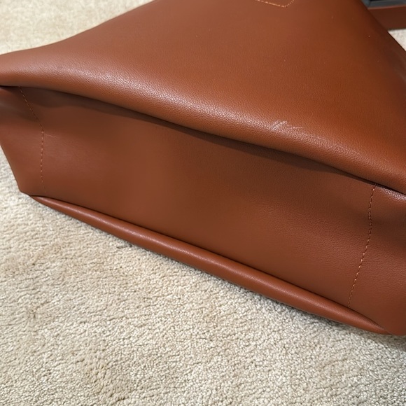 Neiman Marcus vegan tote bag 14X11X3.5 Carmel color - Picture 4 of 7